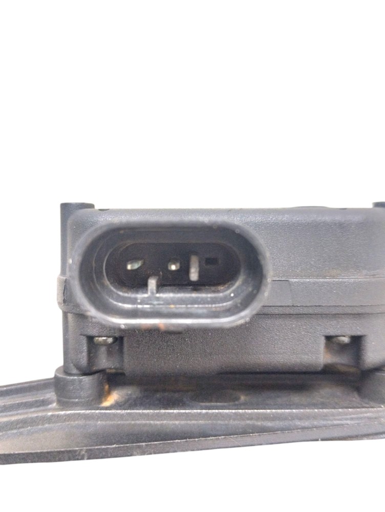 Motor Trava Elétrica Porta Tras Esq Gm Corsa 2003 A 2012 5