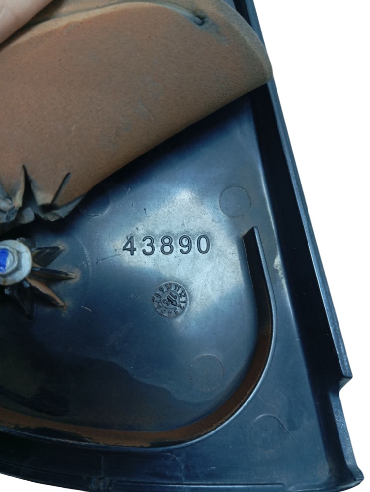 Acabamento Porta Traseira Esquerda Fiat Palio 2008 A 2017 2