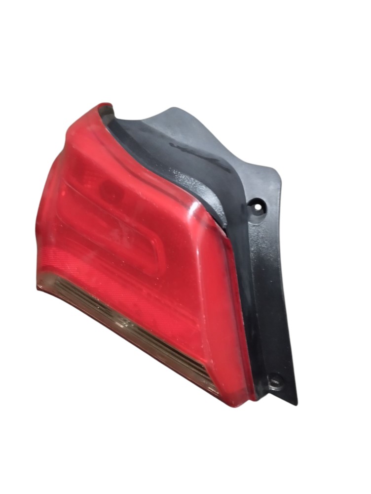 Lanterna Traseira Esquerda Gm Onix Joy 2019 A 2020 Esquerd Esquerdo/motorista Vermelho