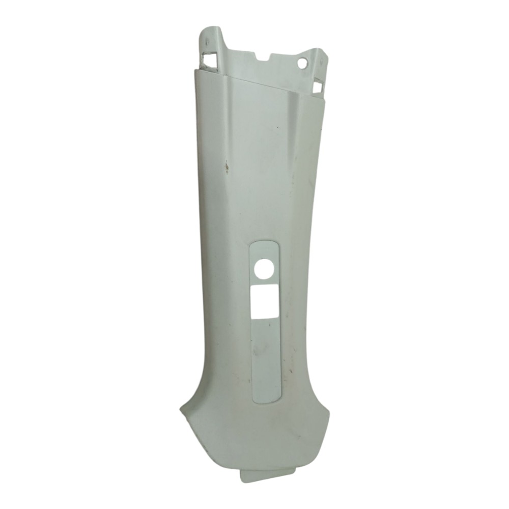 Moldura Superior Coluna Central Gm Spin 1.8 2021 Á 2024