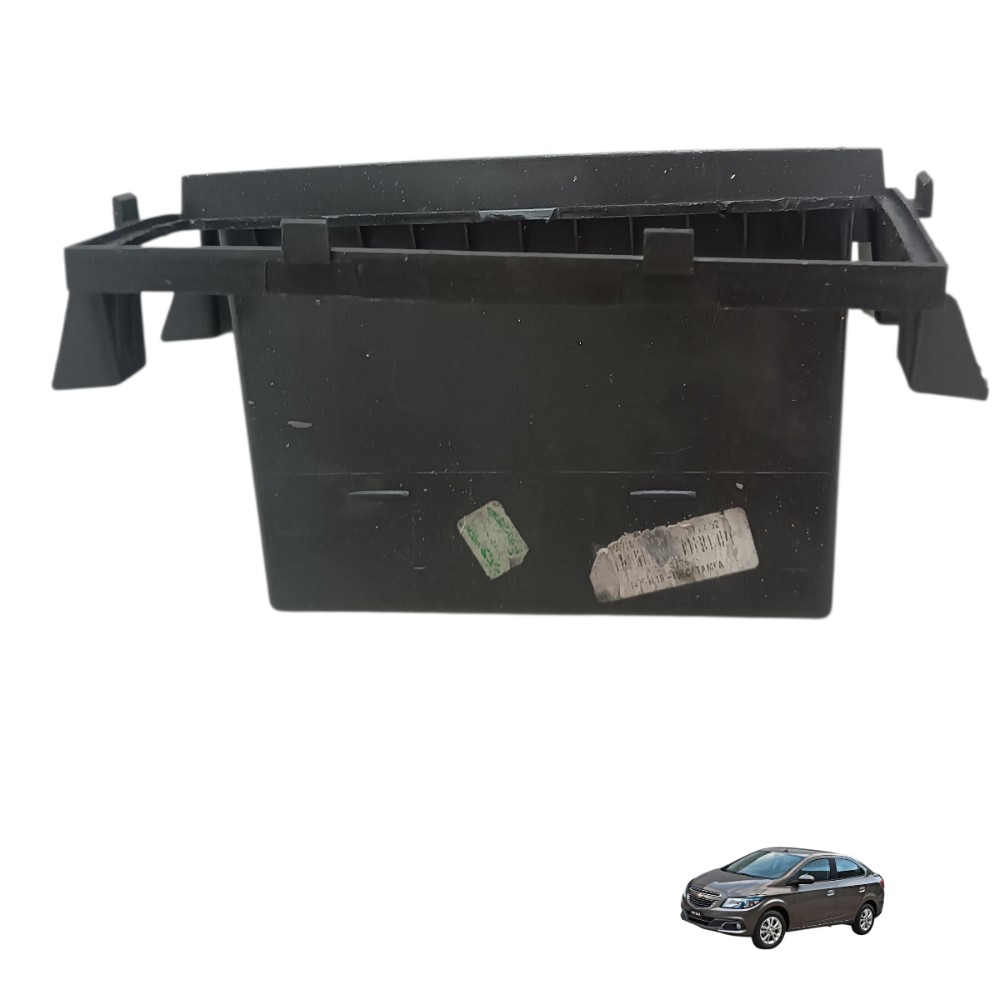 Moldura Central Plástico Radio Onix 2013 a 2021