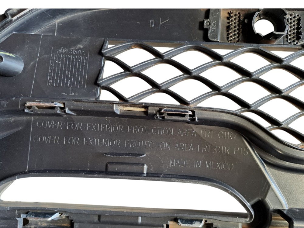 Grade Spoiler Inferior Parachoque Dianteiro Mercedes Glb 5
