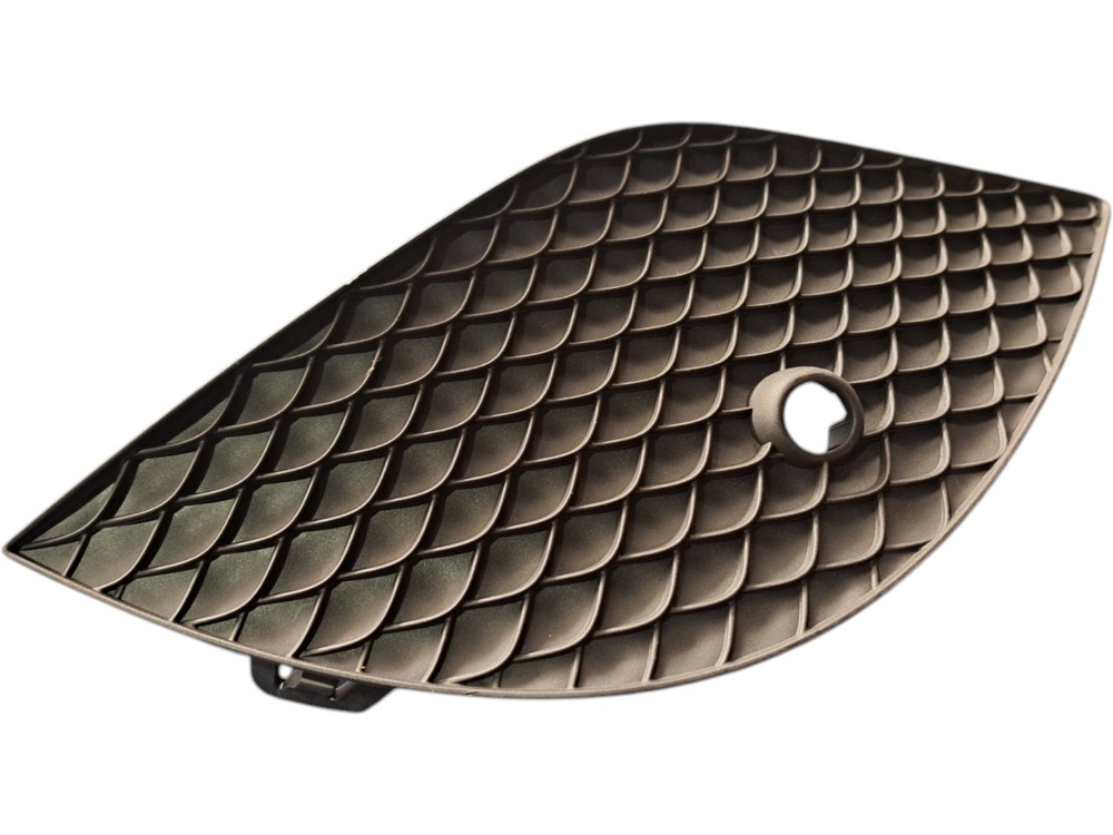Grade Milha Esquerda Mercedes C180 C200 C250 2019 Preto Esquerdo 2