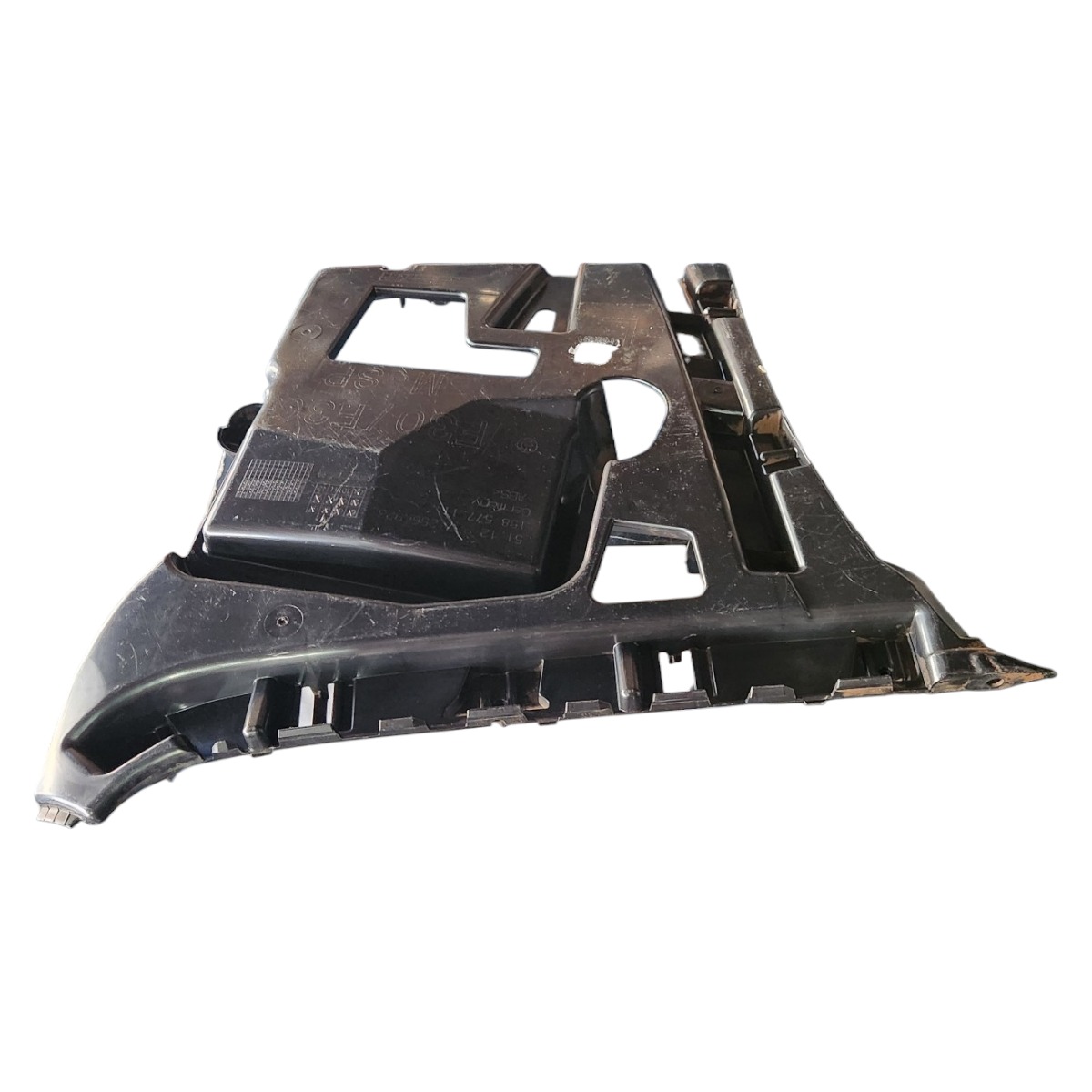 Guia Parachoque Traseiro Esquerdo Bmw 320i 2013 2017 1