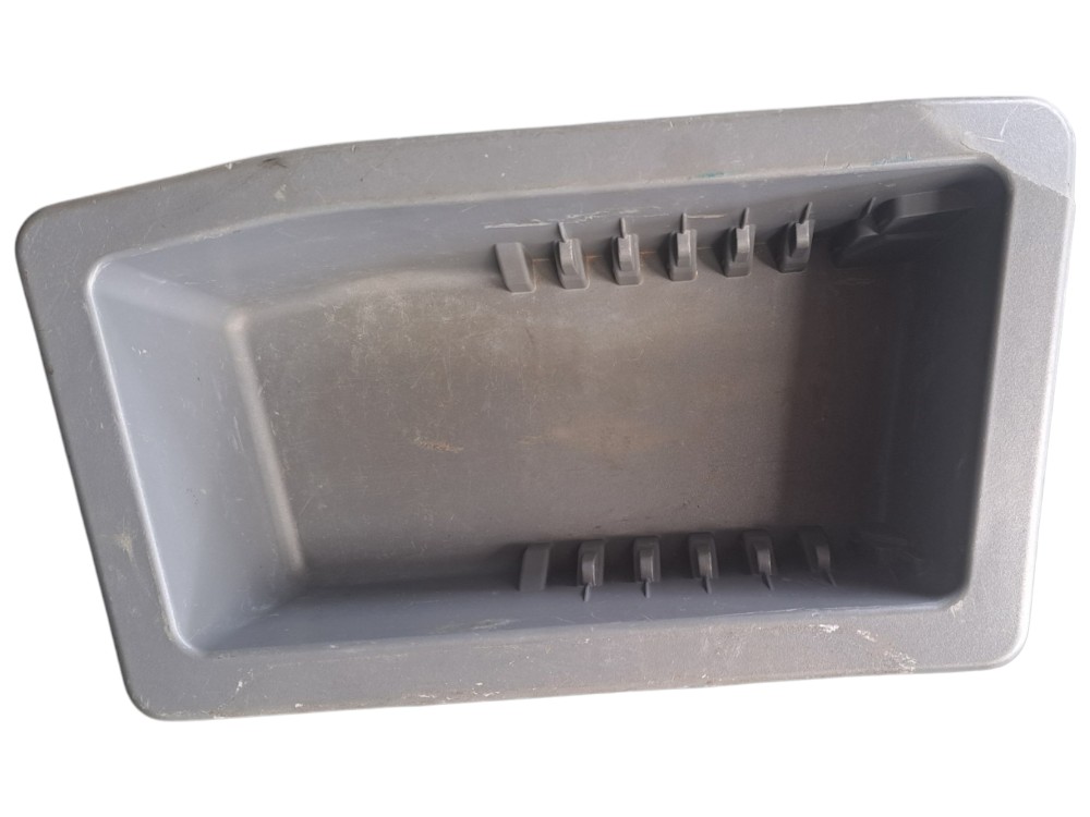 Bandeija Armazenamento Bmw 320i