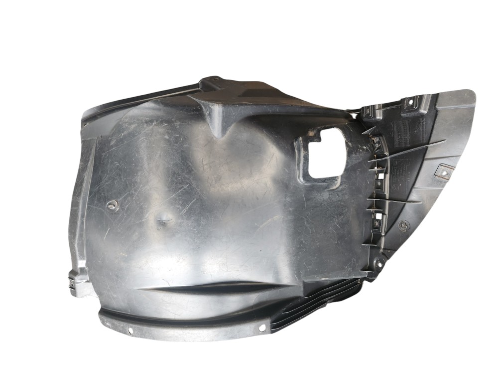 Parabarro Dianteiro Direito Parte Frente Bmw 120i