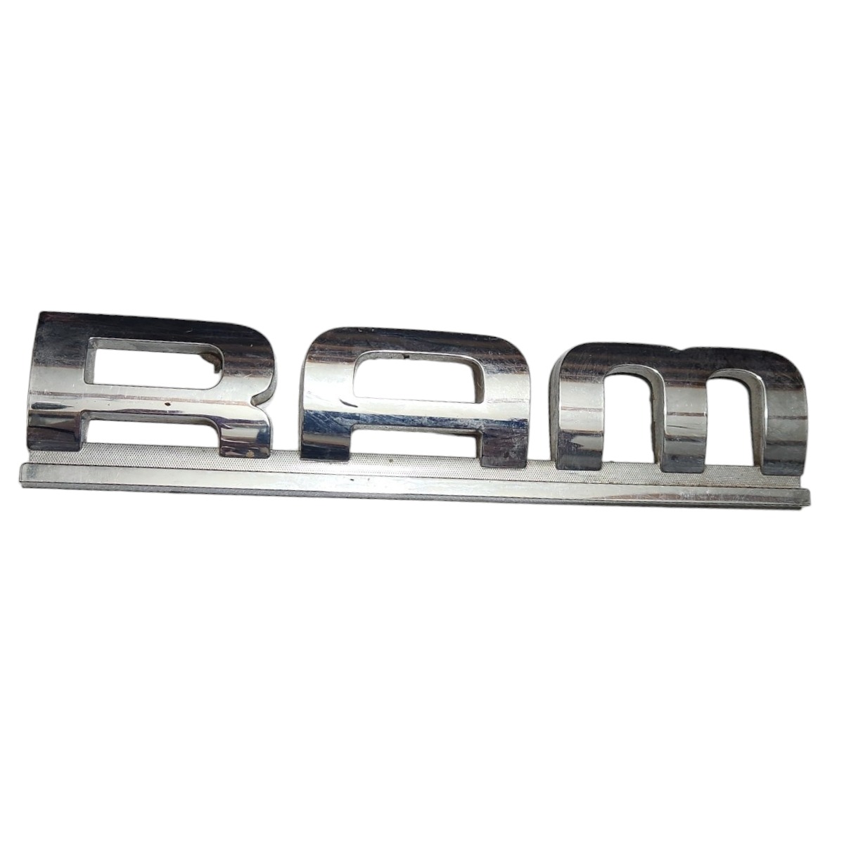 Emblema Dodge Ram  Cromado