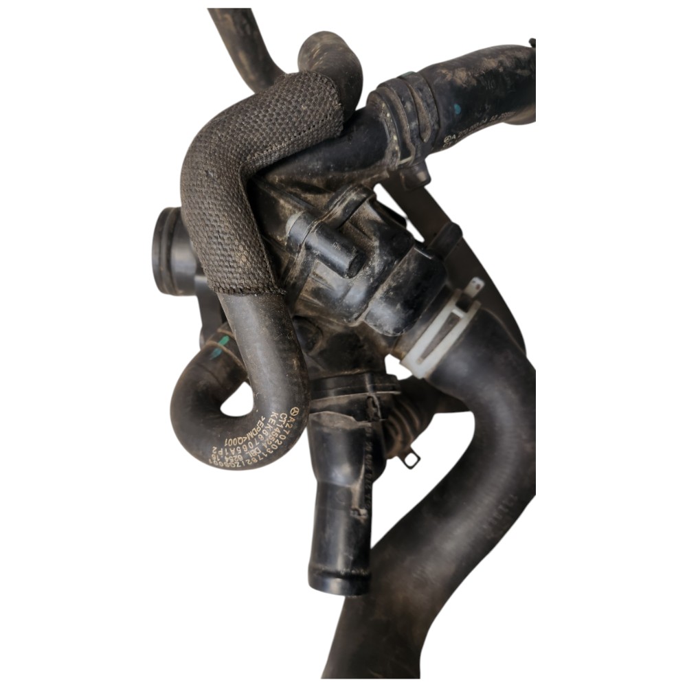 Carcaça Válvula Termostatica Mercedes Cla Gla A200 2