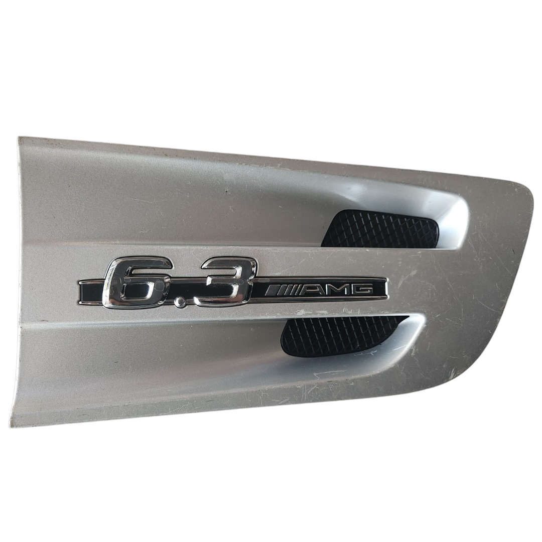 Moldura Mercedes 6.3 Amg