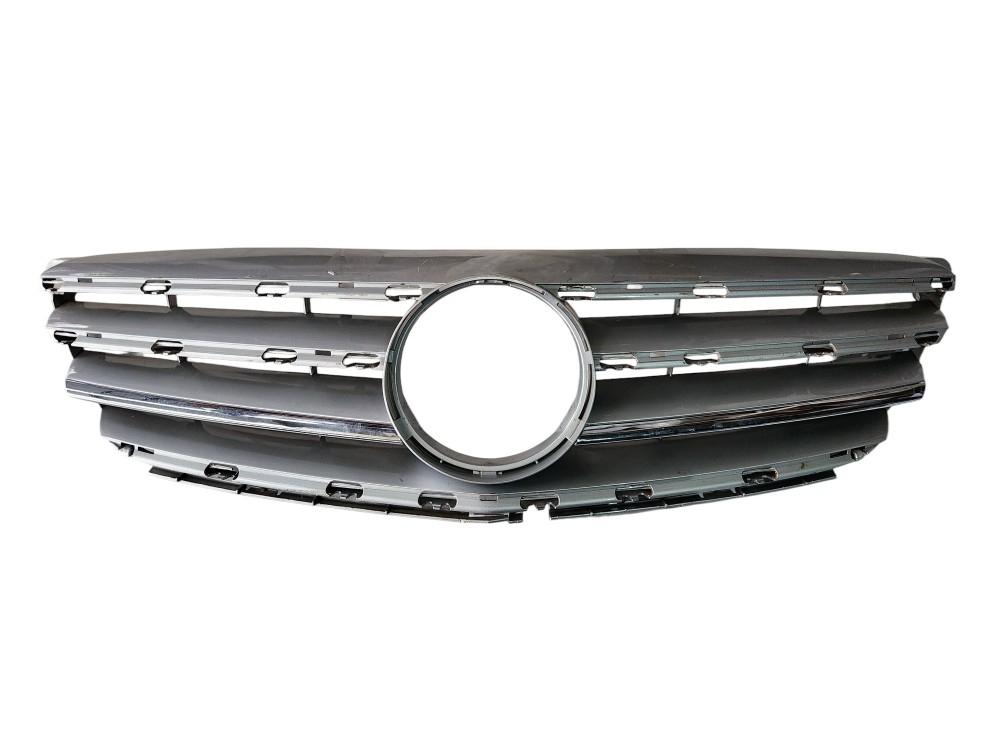 Grade Frontal Mercedes B180 2005