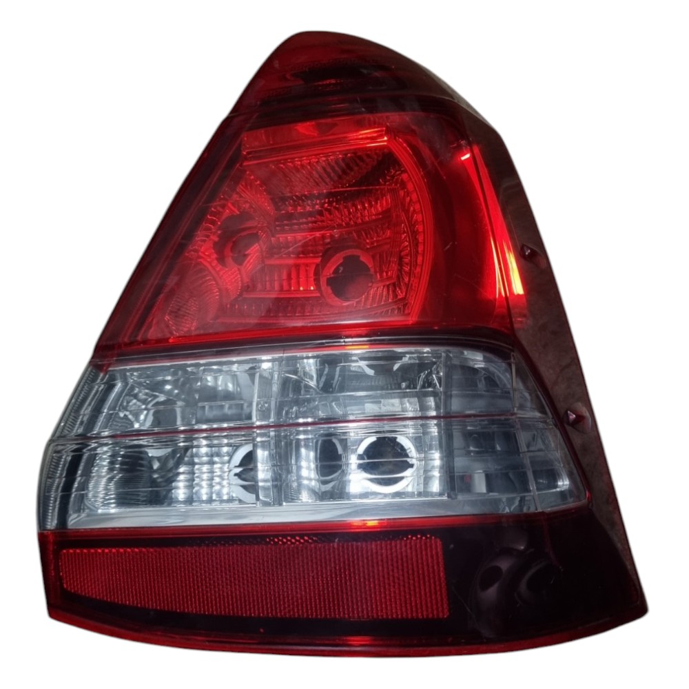 Lanterna Traseira Direita Toyota Etios Sedan 1