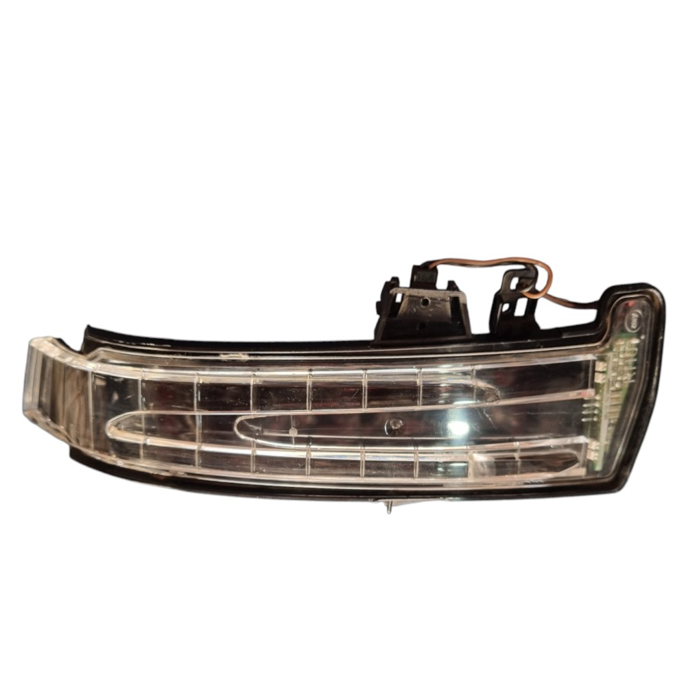 Seta Luz Direito Retrovisor Mercedes E250 E300 Com Detalhe