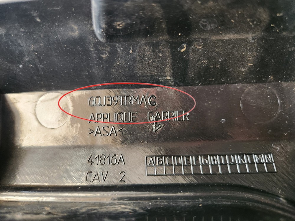 Friso Acabamento Inferior Grade Dodge Ram 2500 2020 2021 Cromado N/a 5