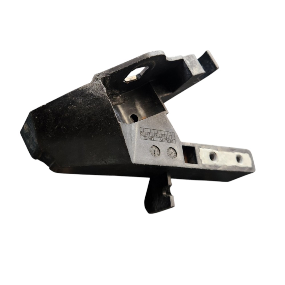 Guia Farol Esquerdo Mercedes C180 C200 C250 2015