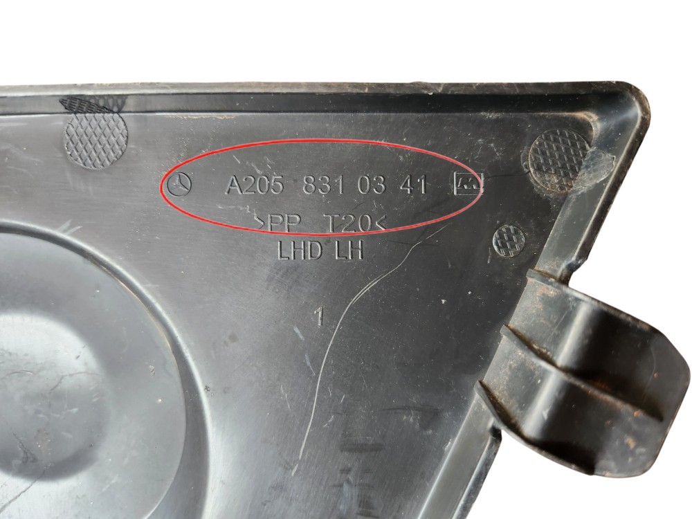 Grade Tampa Ventilação Esquerdo Mercedes C180 2015 5