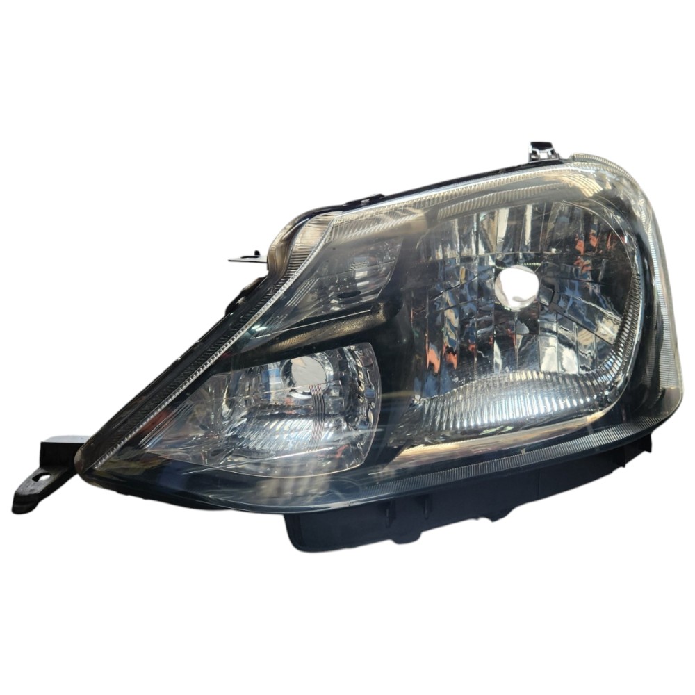 Farol Esquerdo Toyota Etios 2016 2018 4