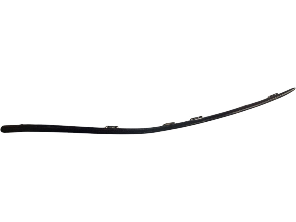 Friso Preto Esquerdo Inferior Parachoque Mercedes C200 C250