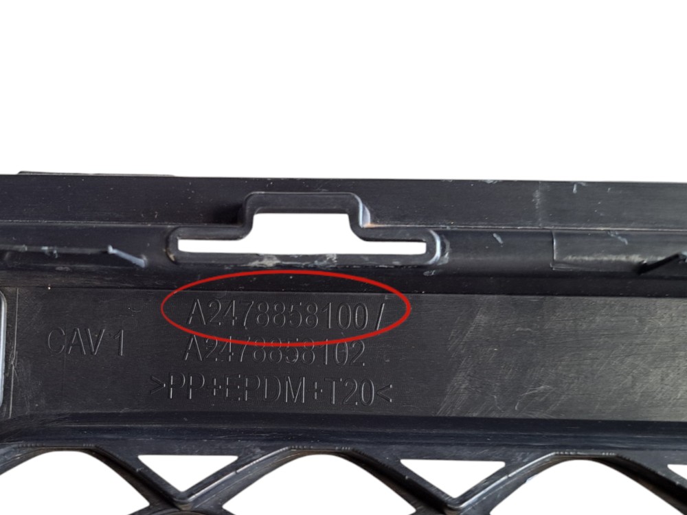 Grade Spoiler Inferior Parachoque Dianteiro Mercedes Glb 4