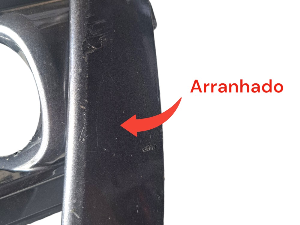 Grade Moldura Direito Milha Toyota Corolla  Preto 3