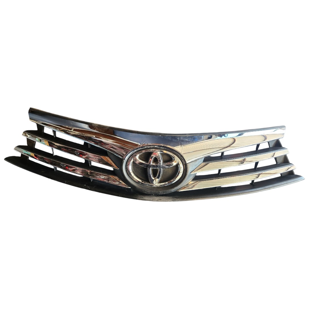 Grade Dianteiro Parachoque Emblema Toyota Corolla 2014 2017