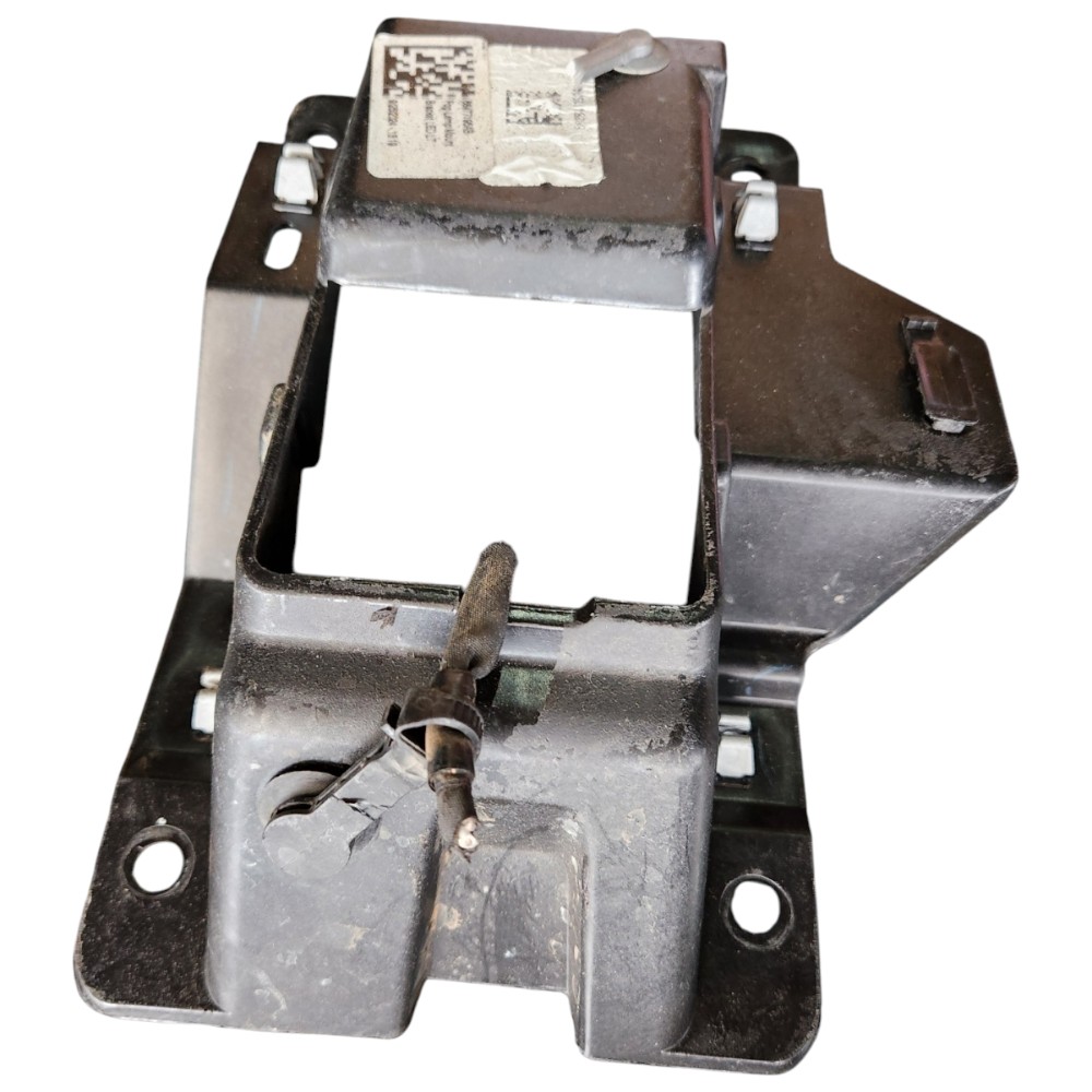 Suporte Guia Milha Esquerdo Dodge Ram 1500 2020 Preto Esquerdo 8