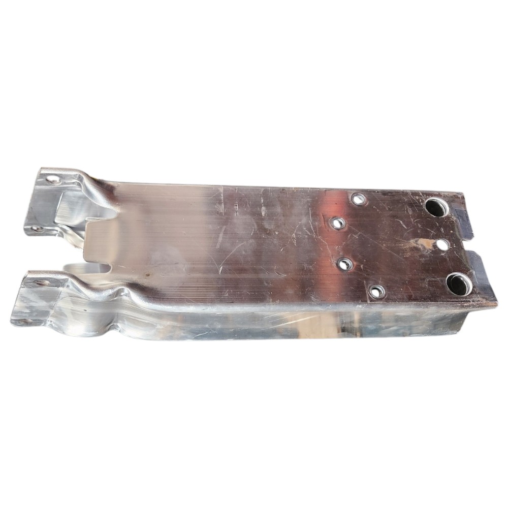 Ponteira Direita Longarina Bmw 118i F40 2020 2022 Cromado 2