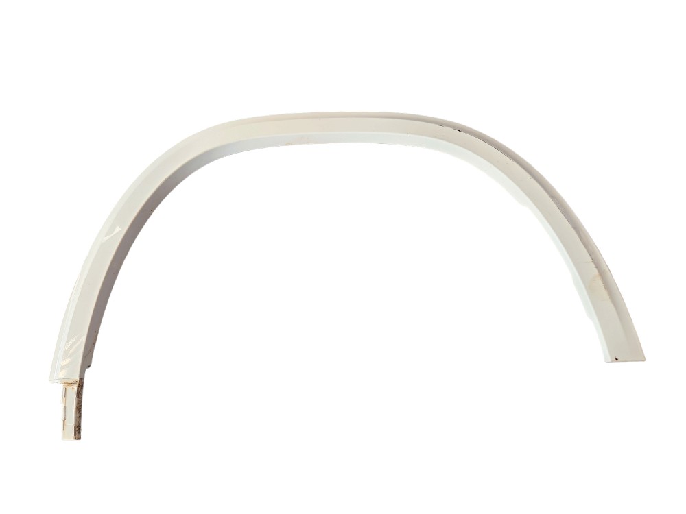 Moldura Paralama Dianteiro Direito Mercedes Glb Amg