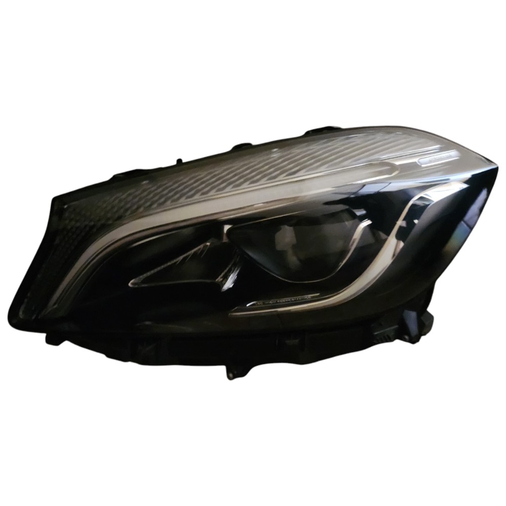 Farol Esquerdo Mercedes A200 2018 Esquerdo/motorista