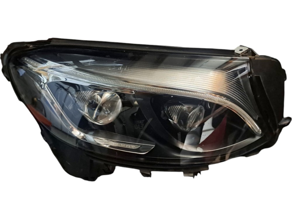Farol Direito Mercedes Glc Direito/passageiro