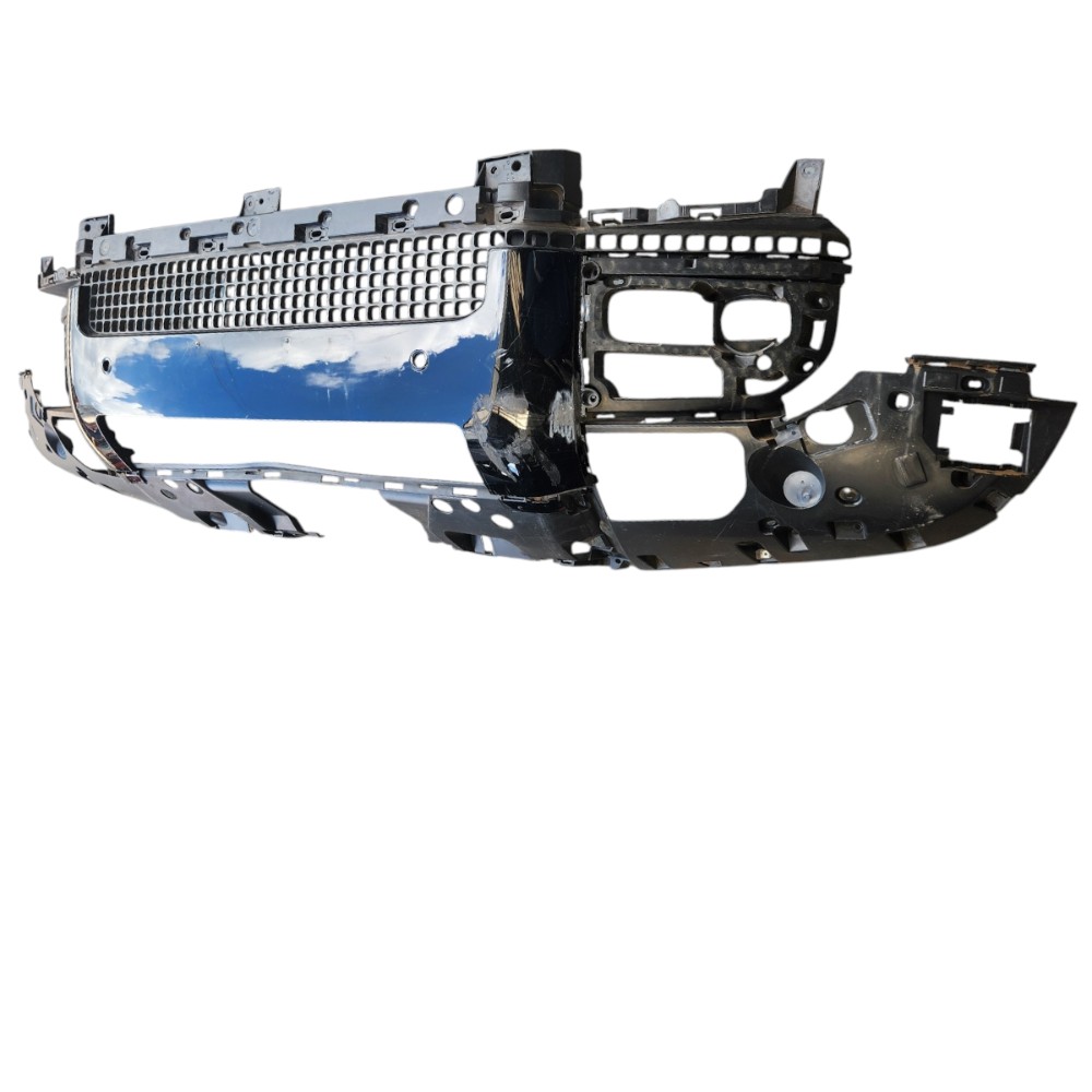 Parachoque aplique dianteiro Land Rover Defender 2022 8