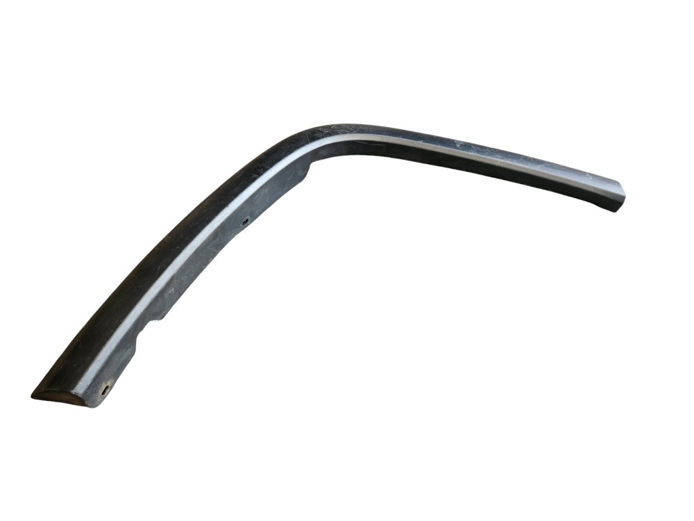 Moldura Paralama Traseiro Direito Jeep Cherokee 2011 2012  Preto 3