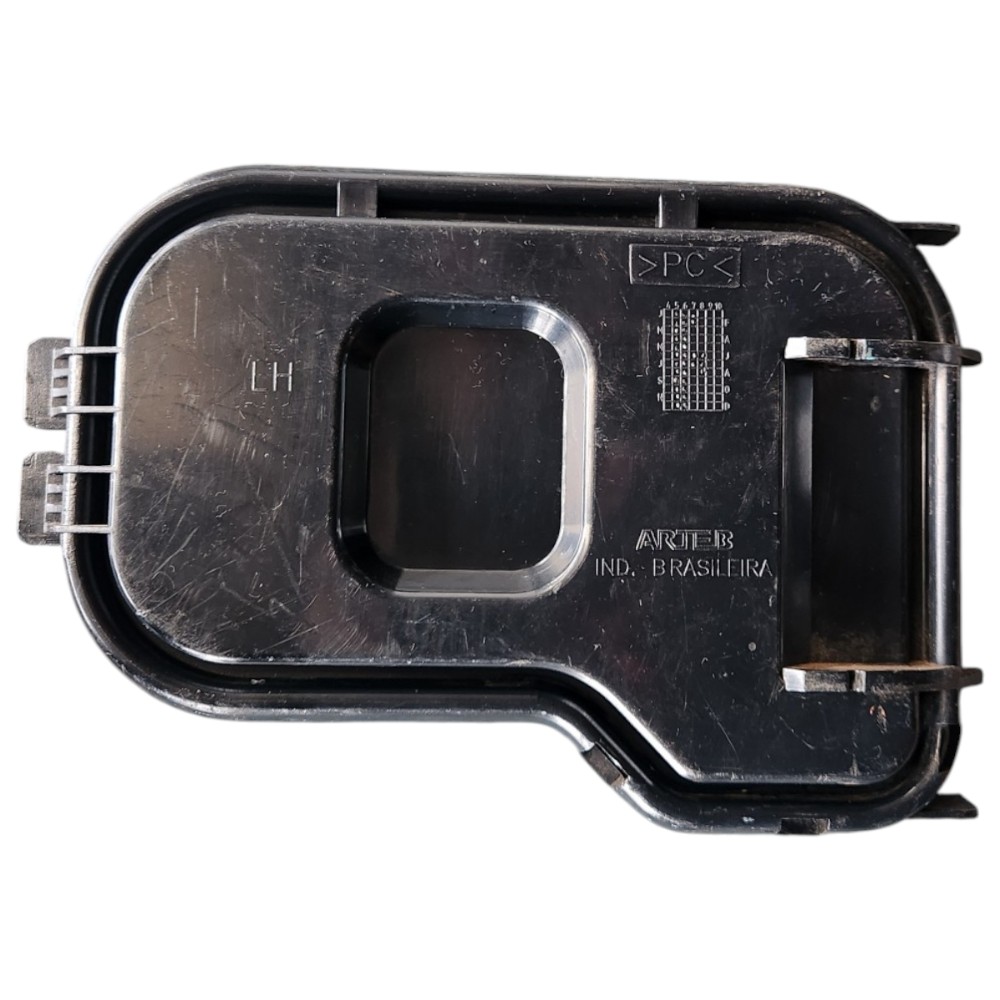 Tampa Farol Esquerdo Fiat Idea 2007 2008 Preto 1