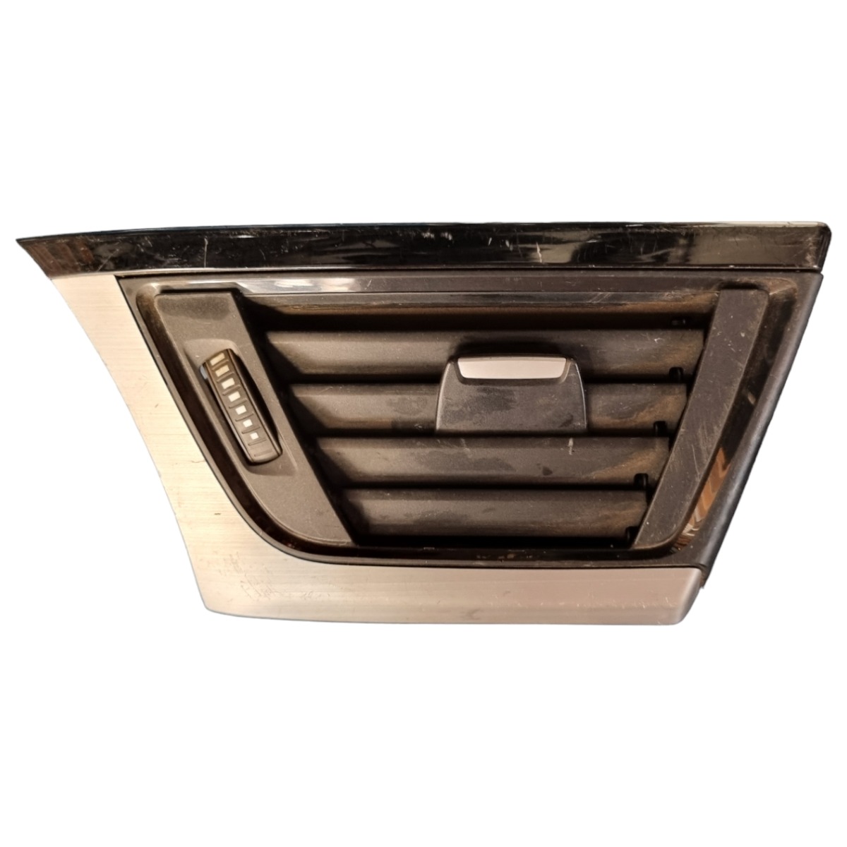 Difusor Ar Esquerdo Bmw 320i 2013 2014