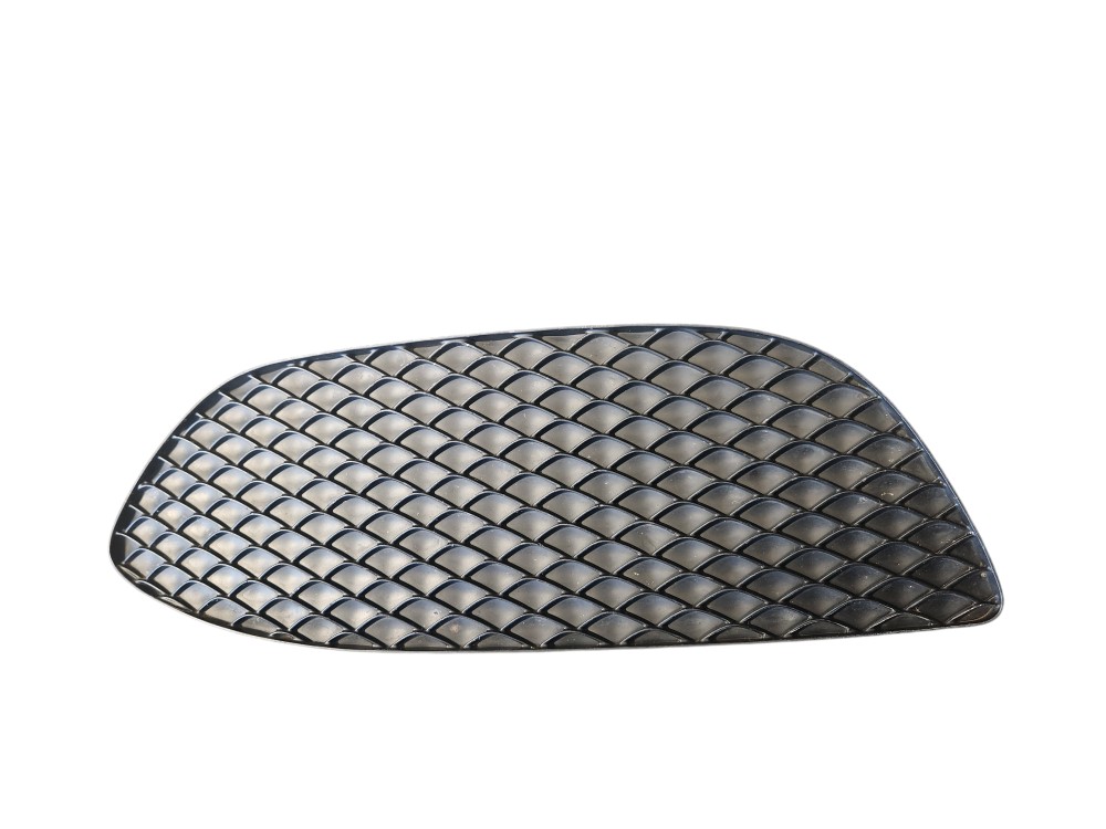 Tampa Milha Direito Mercedes C180 2015