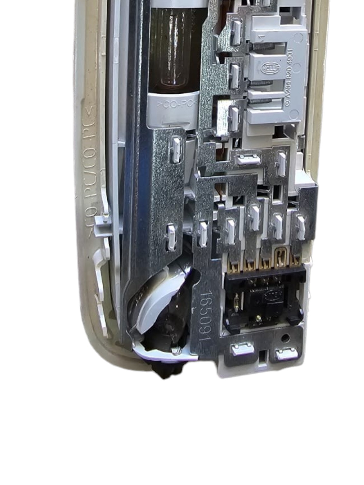 Luz De Teto Traseira Cortesia Mercedes Cla 2014 2015 6