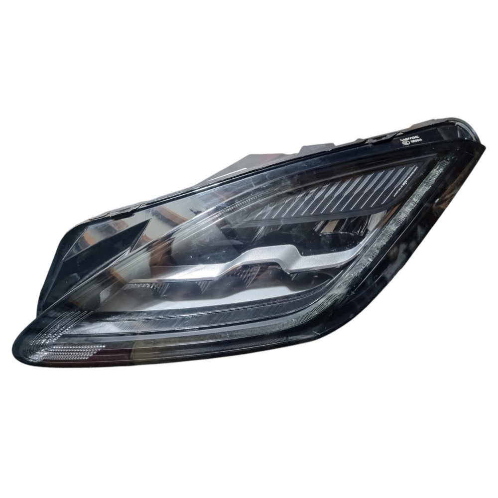 Farol Esquerdo Jaguar E Pace Orelha Quebrada Esquerdo/motorista