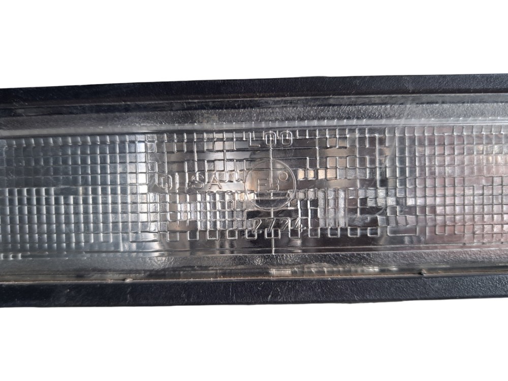 Luz Lanterna Placa Volkswagen Gol Voyage Saveiro 2