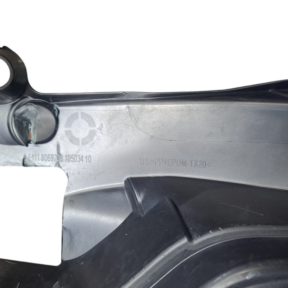 Guia Suporte Direito Parachoque Bmw X5 Go5 9