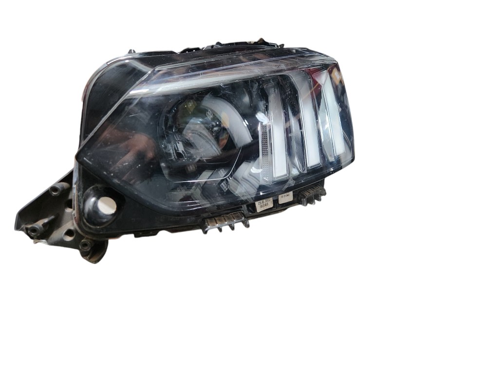 Farol Esquerdo Peugeot 208 2022 2023 2024