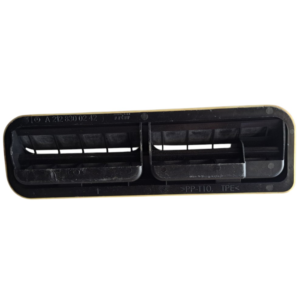 Difusor Saida Ar Carroceria Mercedes C180 C200 2012