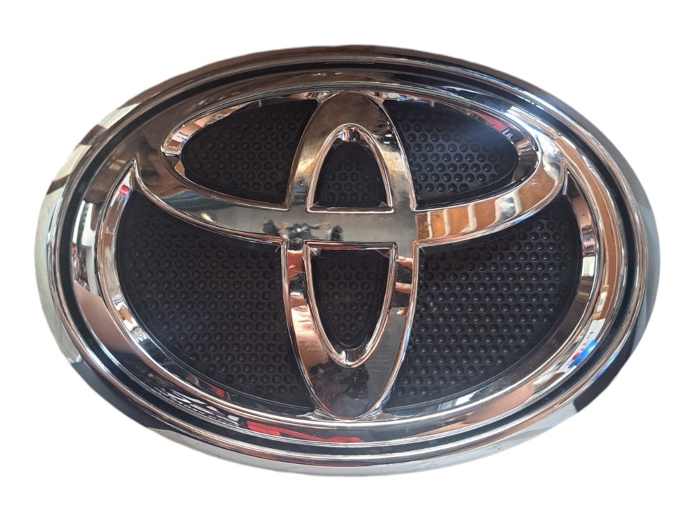 Emblema Simbolo Toyota Hilux 2018