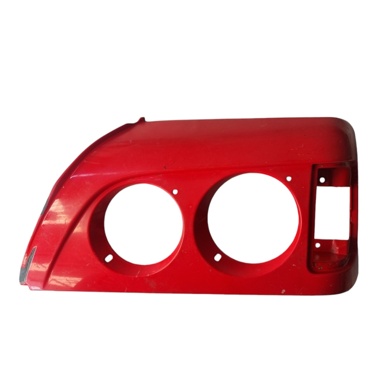 Moldura Farol Esquerdo Caminhão Mb Atron 2