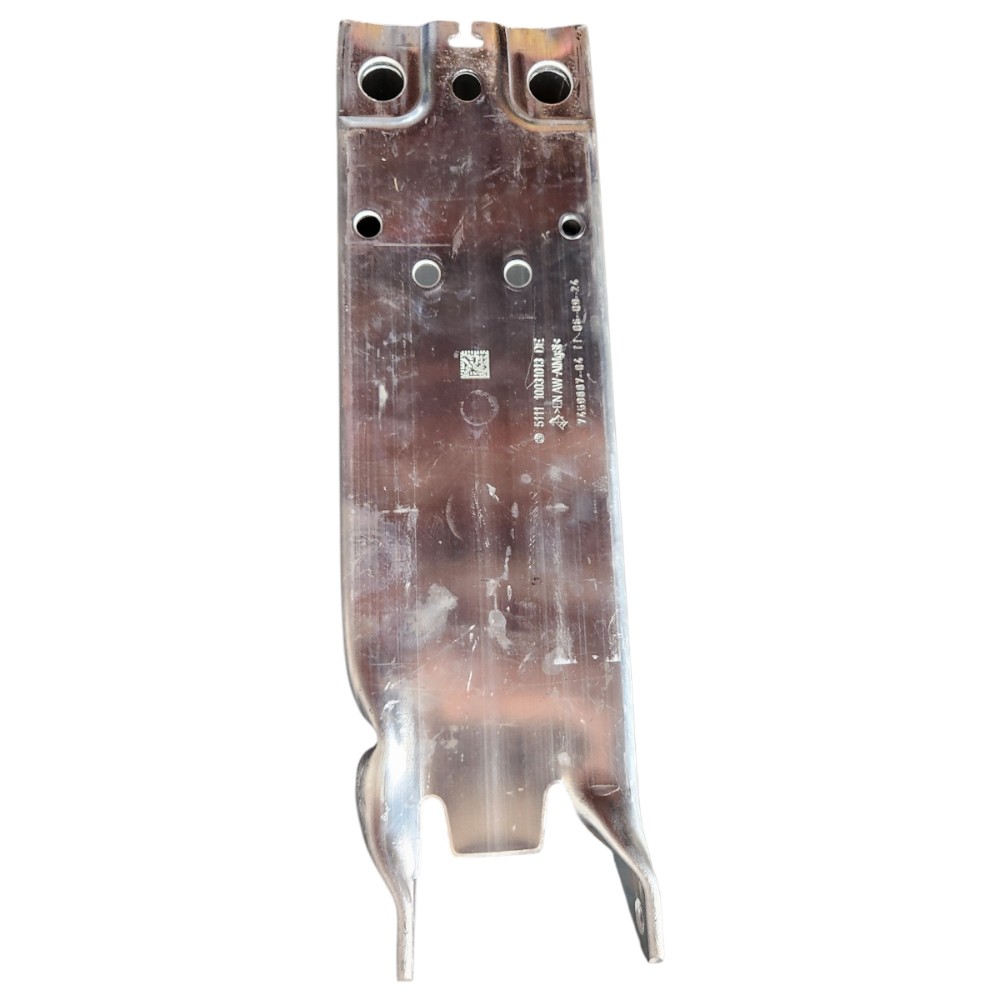 Ponteira Direita Longarina Bmw 118i F40 2020 2022 Cromado 3