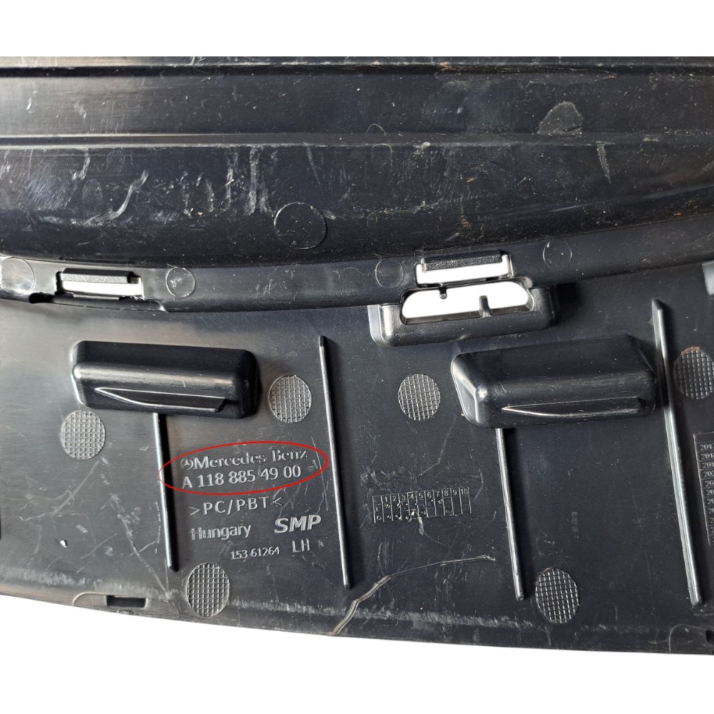 Guia Suporte Inferior Parachoque Mercedes Cla 5