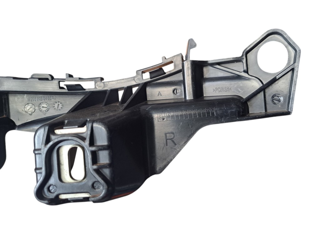 Guia Suporte Parachoque Direito Traseiro Mercedes C180 2015 6