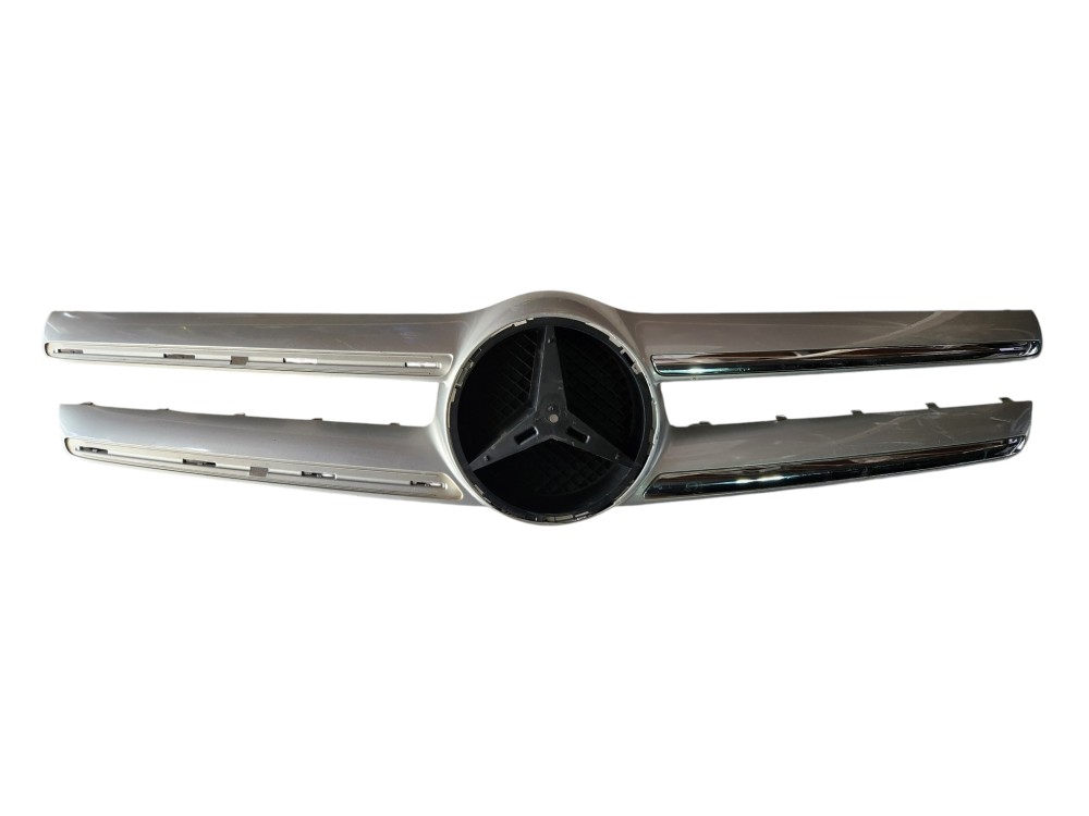 Aplique Grade Frontal Mercedes Gla 2014 2015 2016