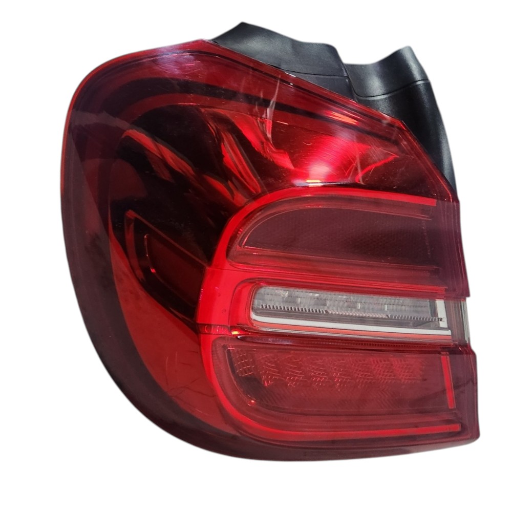 Lanterna Esquerdo Mercedes-benz Gla W156 2015 Esquerdo/motorista Vermelha