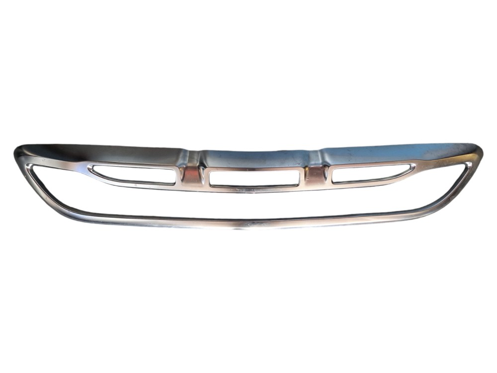 Aplique Cromado Spoiler Dianteiro Mercedes Gla