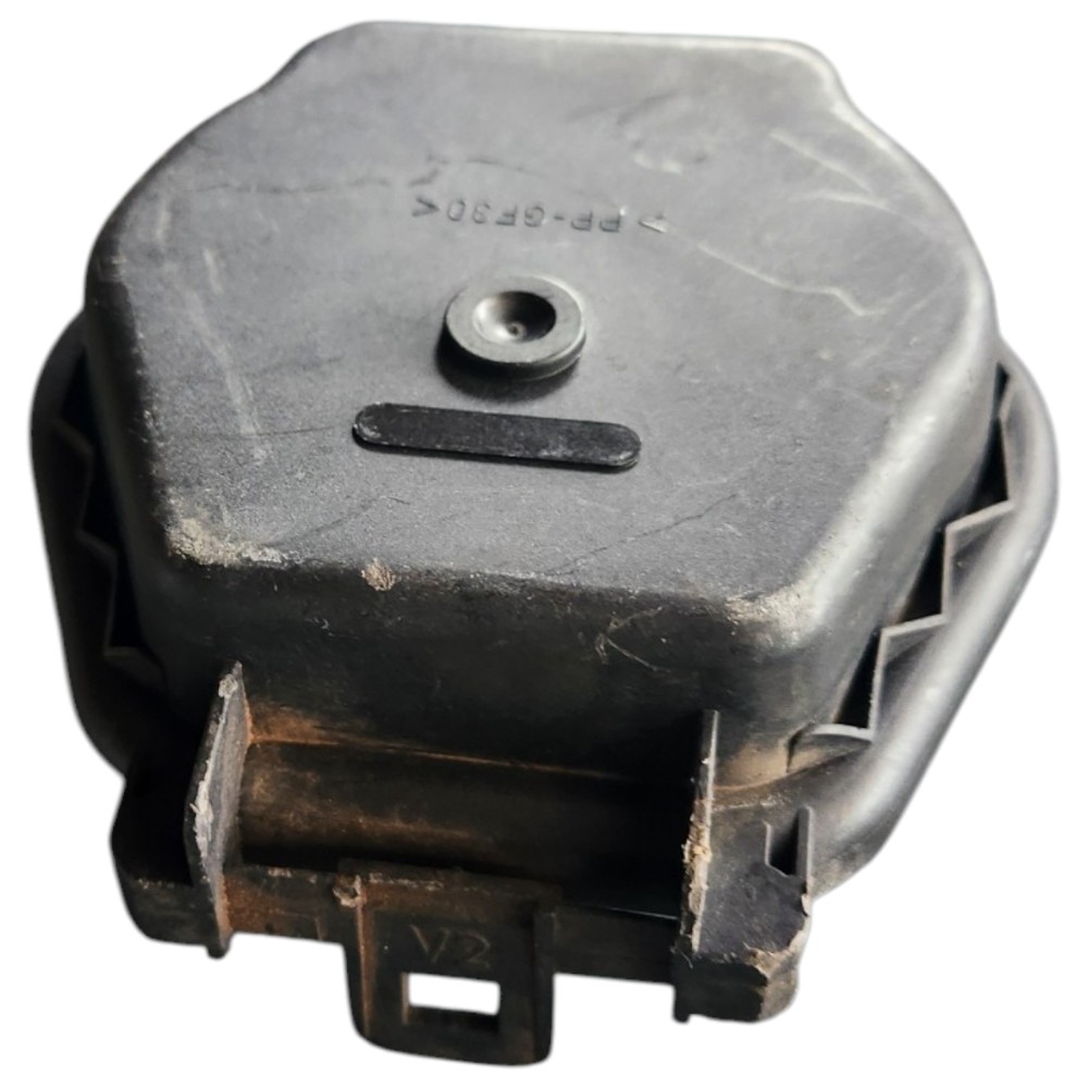 Tampa farol BMW X3 2004 6