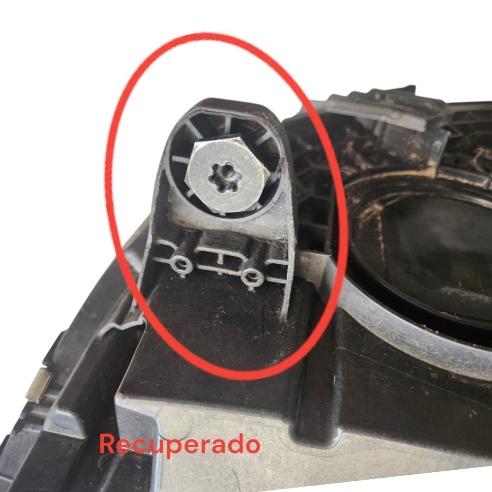 Farol Direito Mercedes C200 C300 2022 2023 Direito/passageiro 3